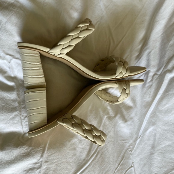 🌸EUC Dolce Vita Ivory Stella heels in size 11 - Picture 6 of 10